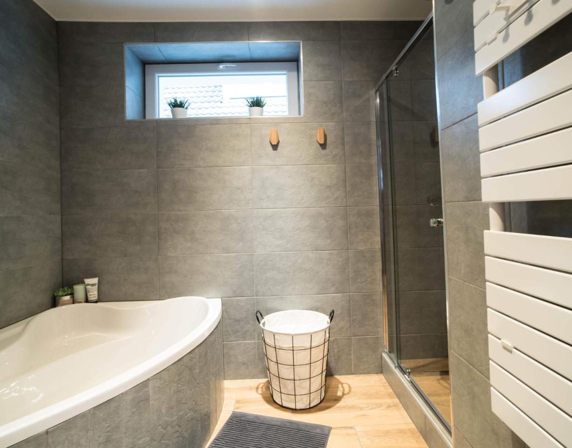 Pintes 38 Apartment Dunaujvaros Ngoại thất bức ảnh