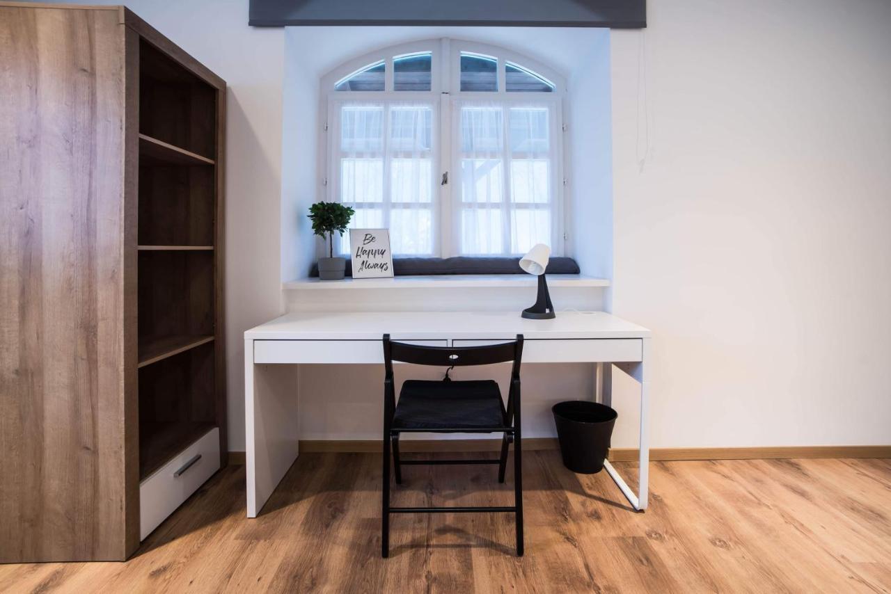 Pintes 38 Apartment Dunaujvaros Ngoại thất bức ảnh