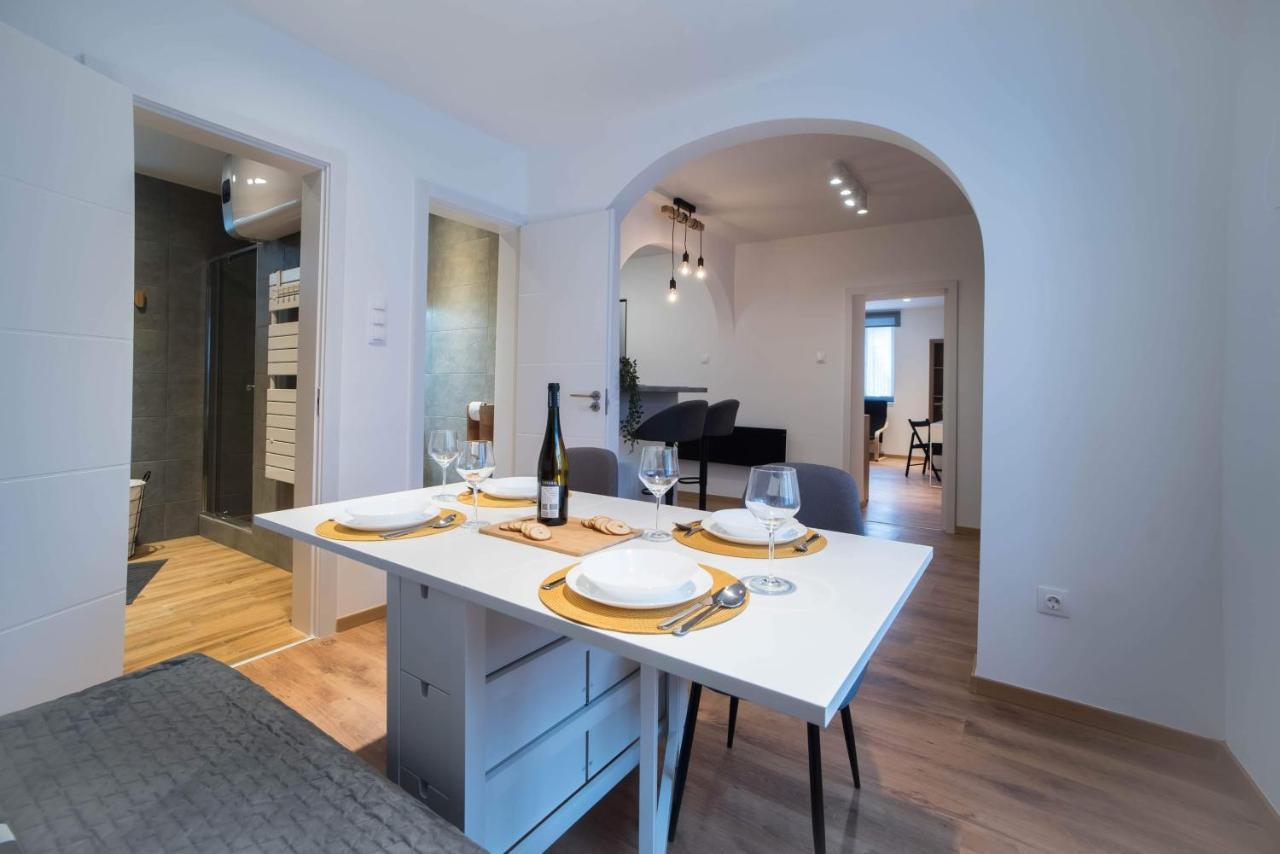 Pintes 38 Apartment Dunaujvaros Ngoại thất bức ảnh